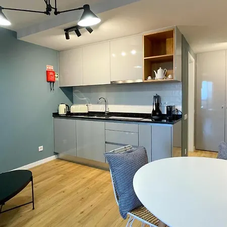 Апартаменты Marina Club Traveller Hideaway